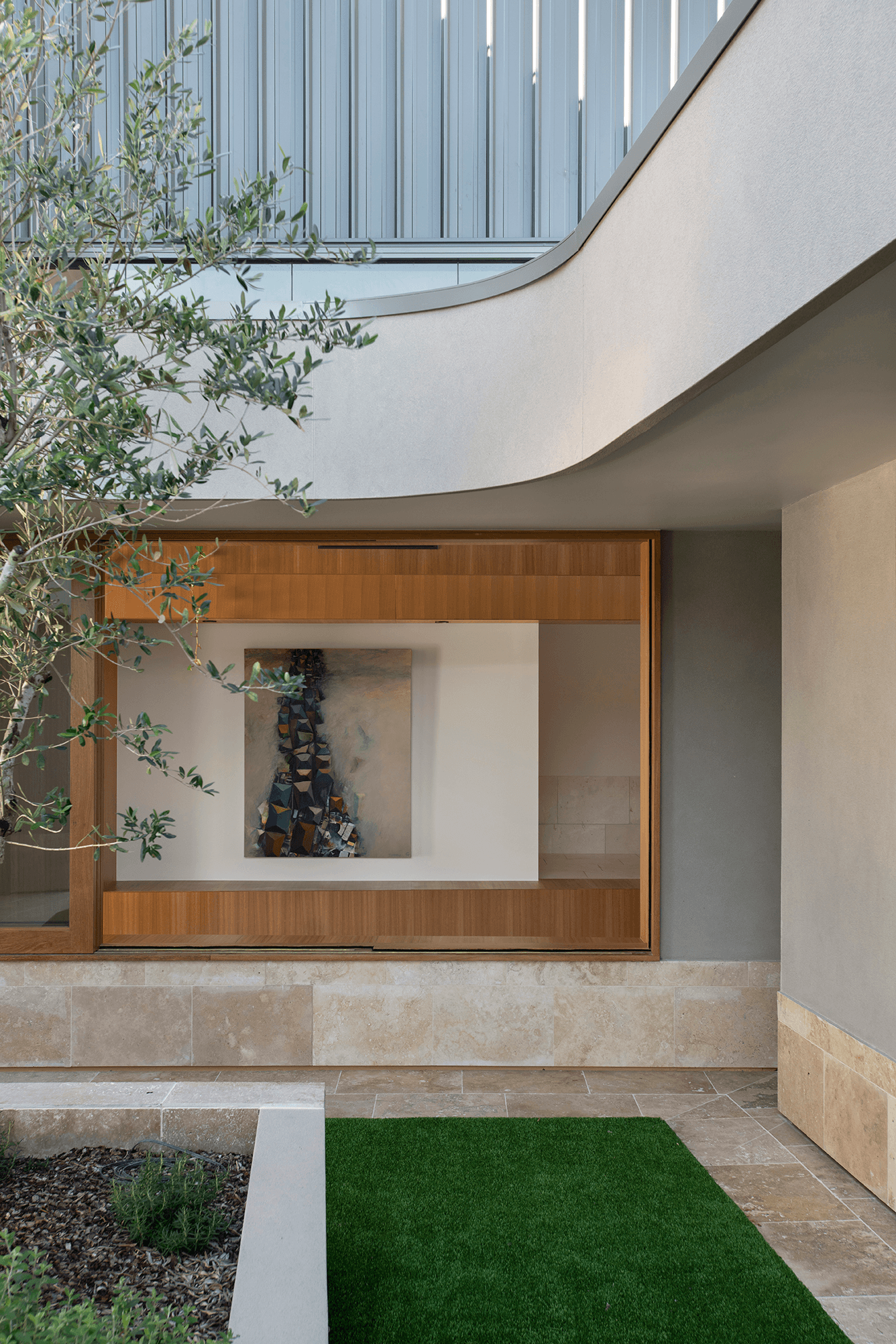 External curved wall made with Hebel showing window