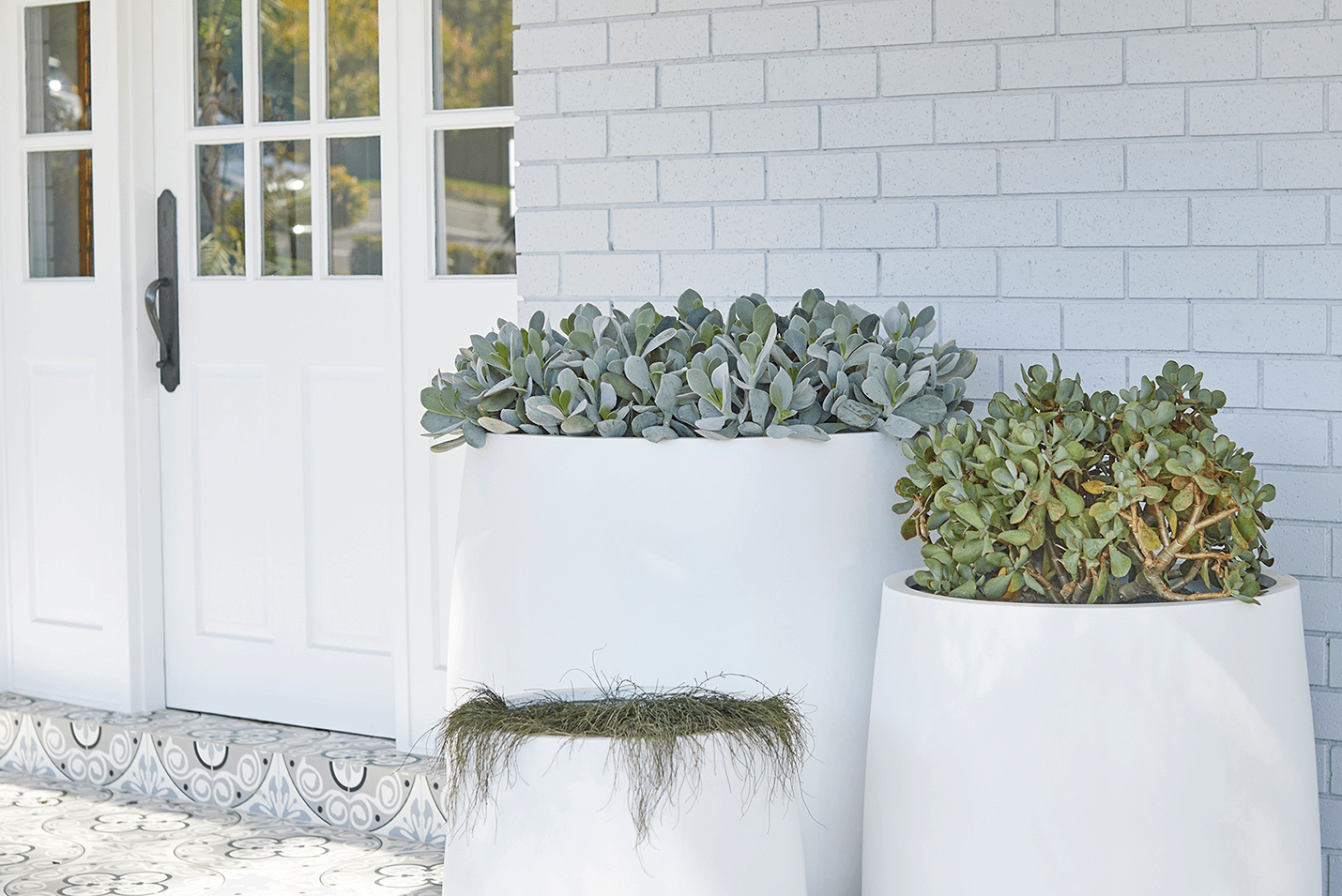 Three Birds Hamptons Makeover front facade details