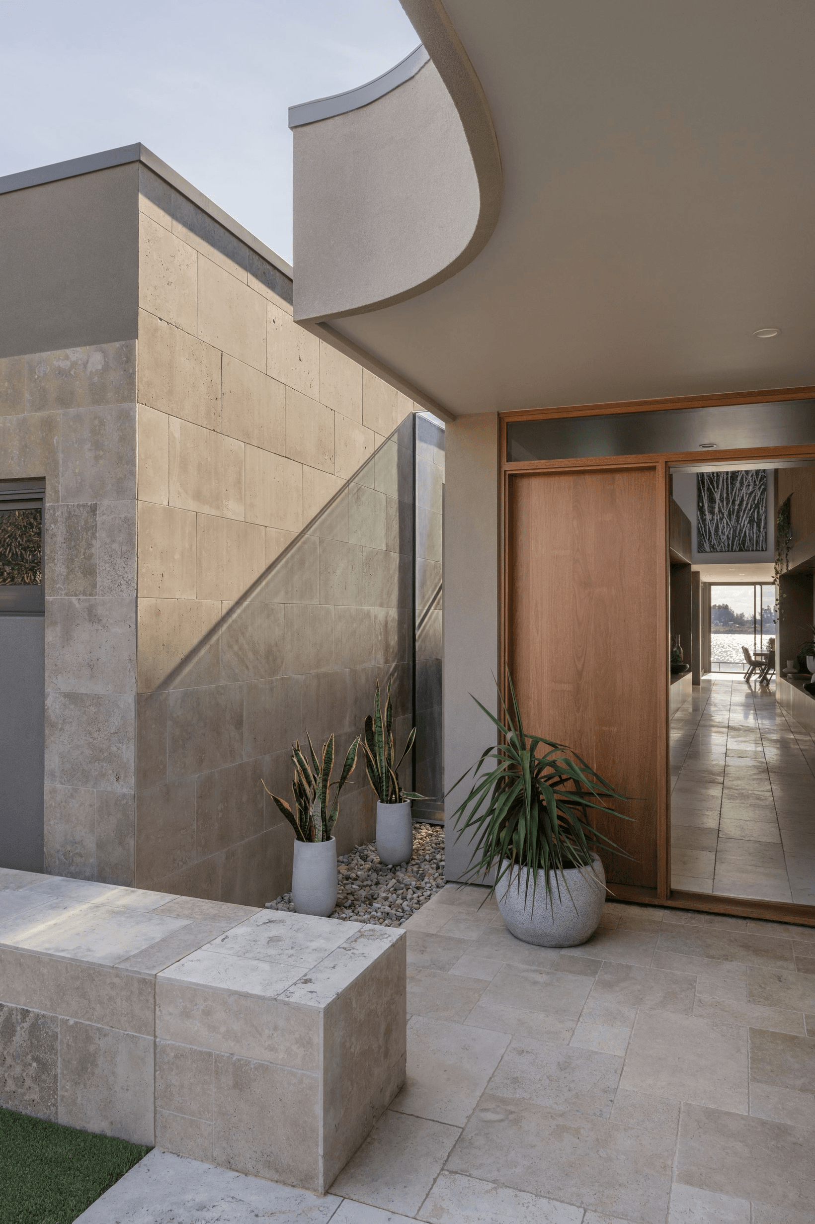 External curved walls made with Hebel showing front door
